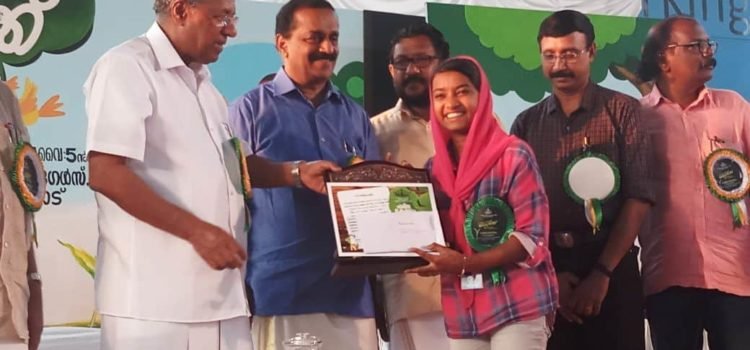 മികച്ച കത്തെഴുത്തുകാരി; ഇവൾ മുളയുടെ തോഴി..!